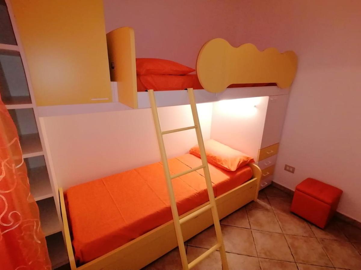 Case Vacanze Vista Mare Torre Pali 외부 사진